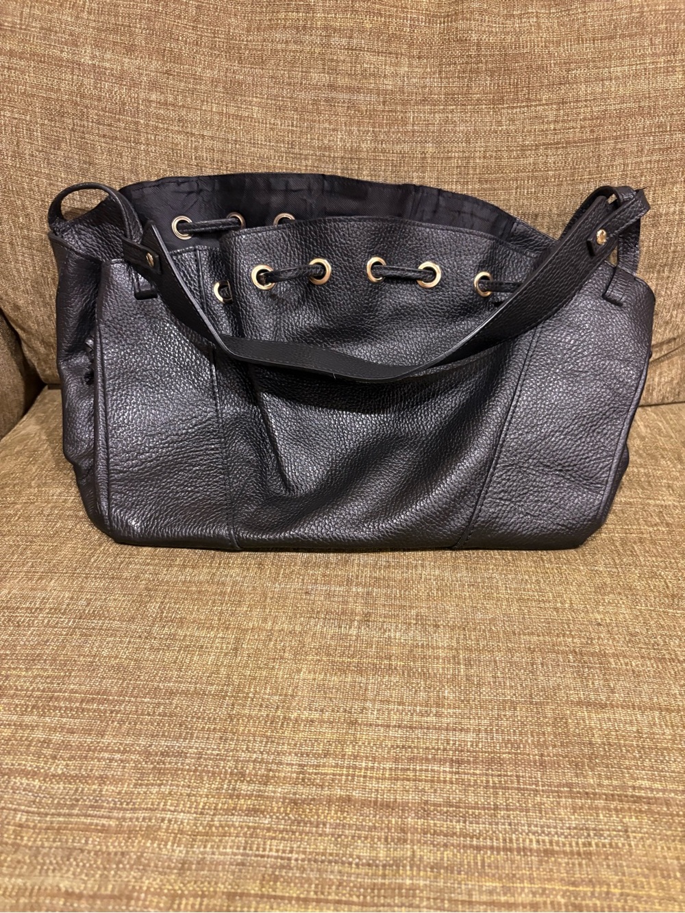Valentina Fiore Black Pebbled Leather
Drawstring Hobo Shoulder